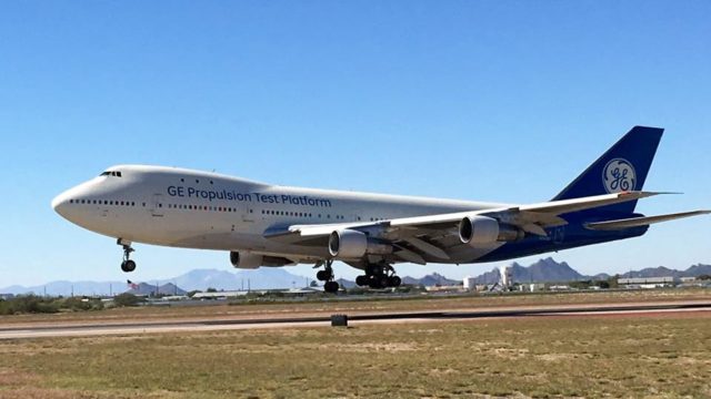 747-100 más antiguo en servicio realiza su último vuelo