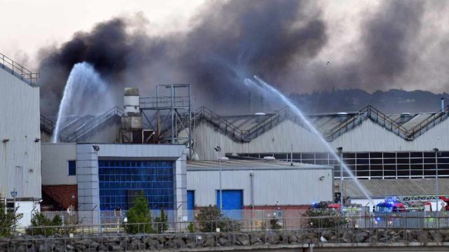Se incendia planta de Bombardier Aerospace en Belfast