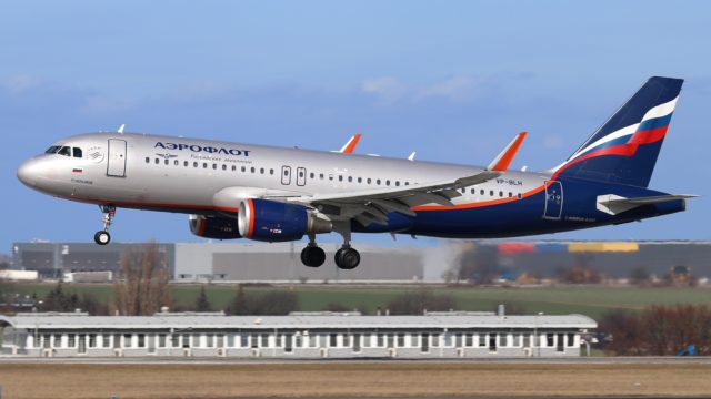 Vuelo de Aeroflot aterriza de emergencia por muerte de piloto