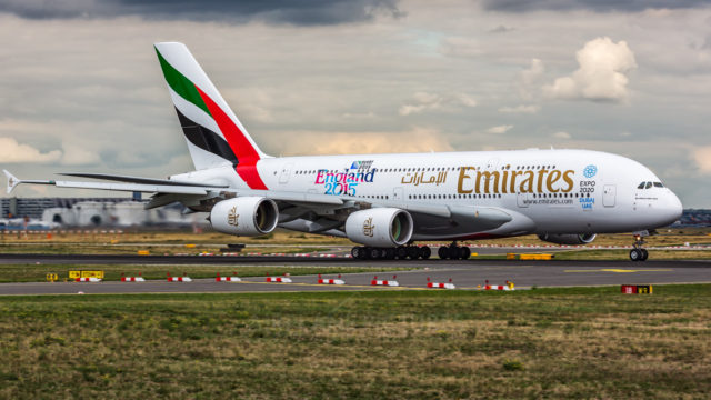 Emirates Airlines envía a Francia su primer A380 para su retiro