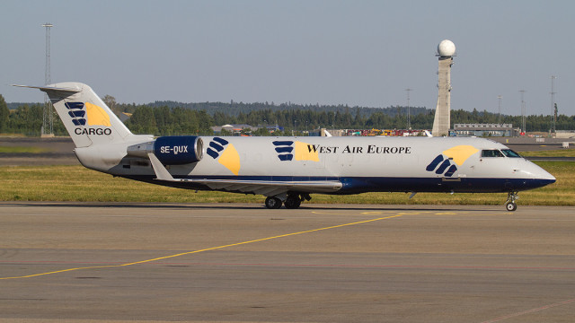 CRJ-200 de West Air se estrella en Suecia