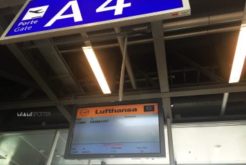 ¿Por qué cambian tanto los precios de los vuelos?