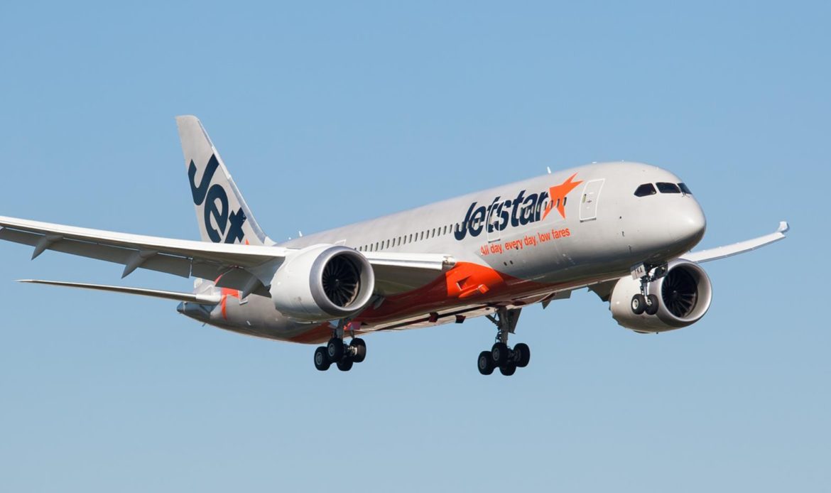 Jetstar deja en tierra varios Boeing 787 Dreamliner