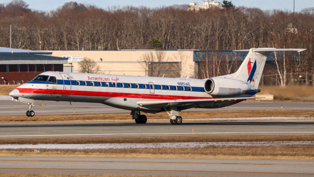 American Airlines planea retirar su flota de Embraer E140