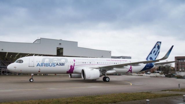 Airbus realiza roll-out del primer A321neo ACF