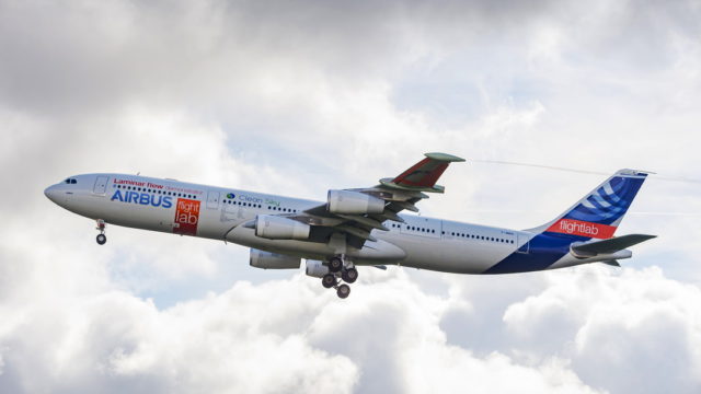 A340 de demostración del proyecto “BLADE” de Airbus realiza su primer vuelo