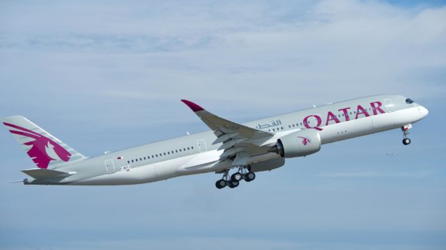 LATAM acuerda el subarriendo de cuatro A350-900 con Qatar Airways