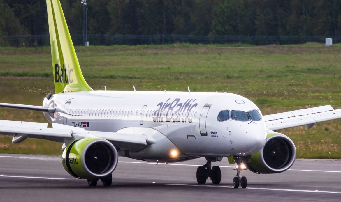airBaltic incorpora un nuevo Airbus A220-300 a su flota