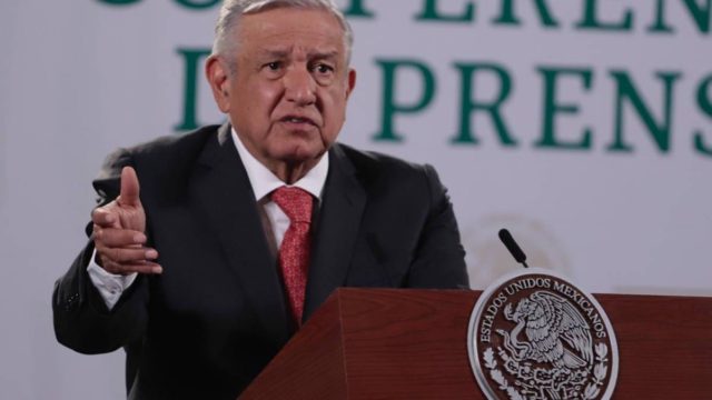 Propone López Obrador formar un esquema de “cooperativa” con Aeromar