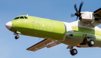 EL nuevo ATR 72-600F realiza su primer vuelo