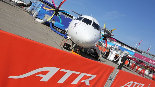 ATR se asocia con fundación para dar a jóvenes introducción al mundo de la aviación