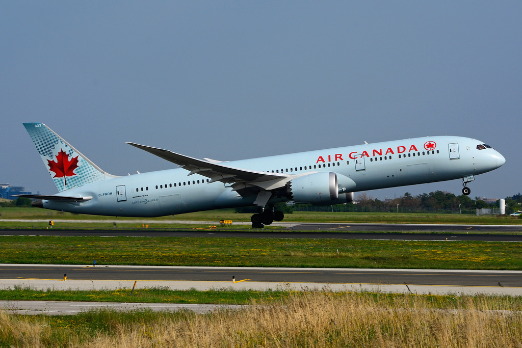 Boeing 787 de Air Canada involucrado en segundo incidente de desviación en Hong Kong