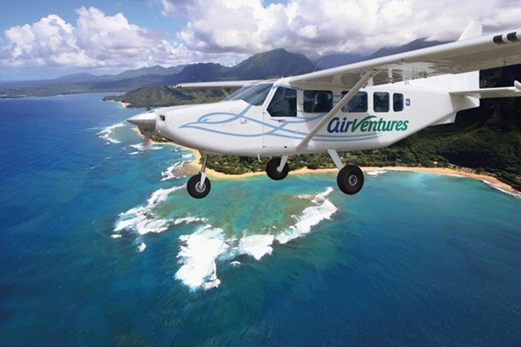 FAA busca tener vuelos turísticos seguros en Hawái
