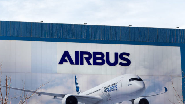 Airbus suspende cerca de 3,200 trabajadores en su planta de Broughton, Reino Unido