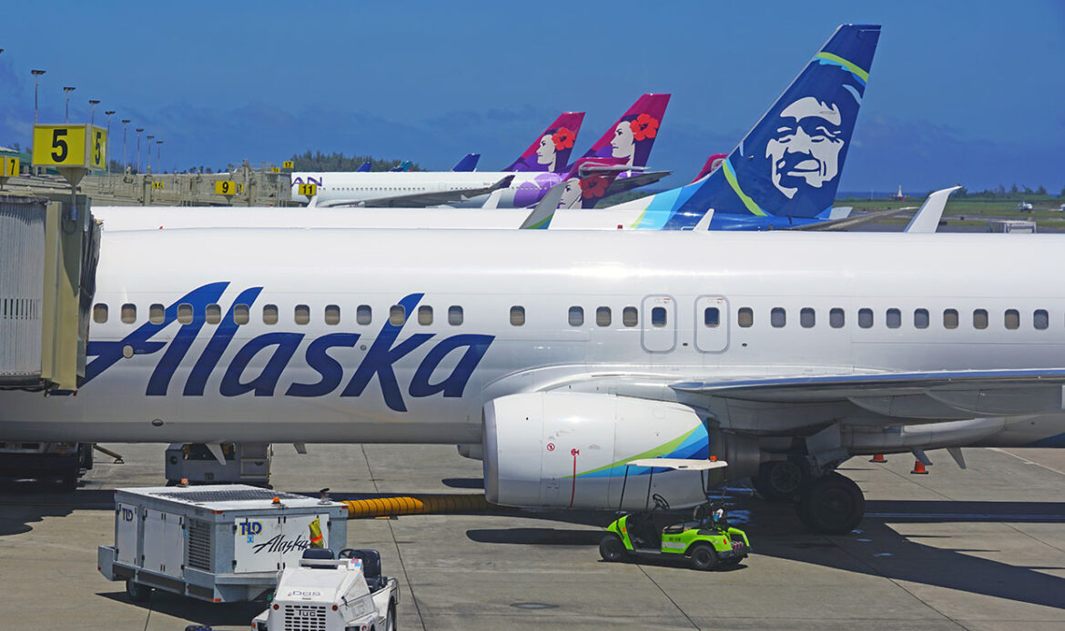 Alaska Airlines finaliza unión con Hawaiian Airlines