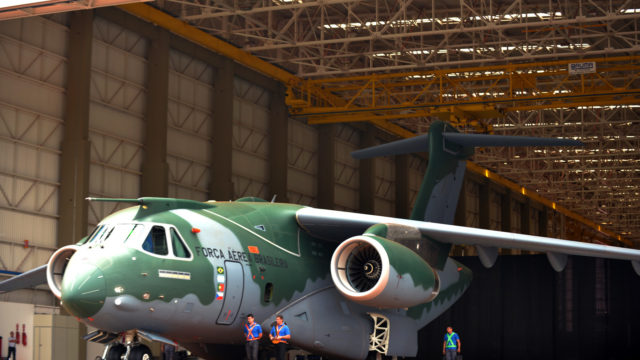 Gobierno de Portugal ordena 5 Embraer KC-390