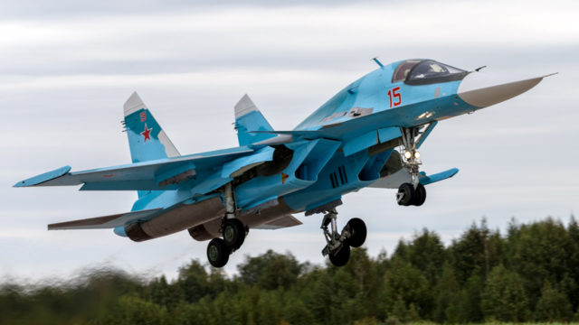 Rusia adquiere 20 cazabombarderos Sukhoi Su-34