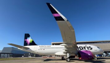 Volaris recibe su avión número 144