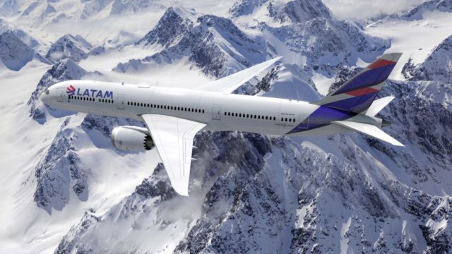 Tráfico pasajeros LATAM Airlines sube 3.9% en septiembre