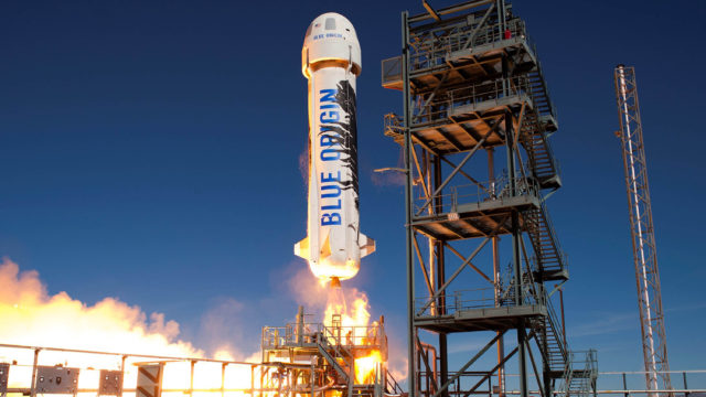Blue Origin demanda a la NASA por contrato adjudicado a SpaceX