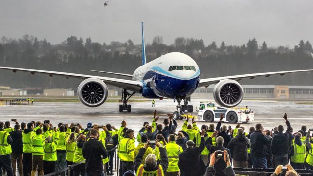 Boeing reporta pérdida durante el cuarto trimestre de 2020 y retrasa el lanzamiento del B777X hasta finales de 2023