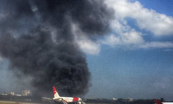 Se incendia 767 en Fort Lauderdale