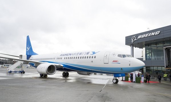 Boeing entrega el 737 número 8888