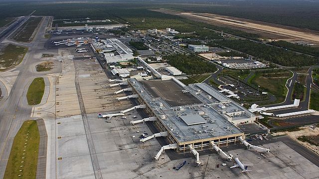 Aeropuerto Internacional de Cancún refuerza medidas para vuelos procedentes de Reino Unido