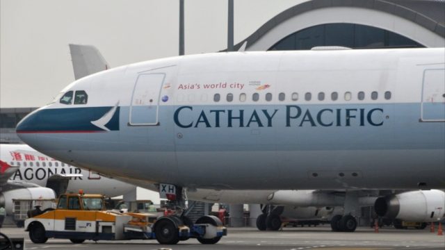 Cathay Pacific evalúa operar solamente servicios de carga en vuelos de pasajeros