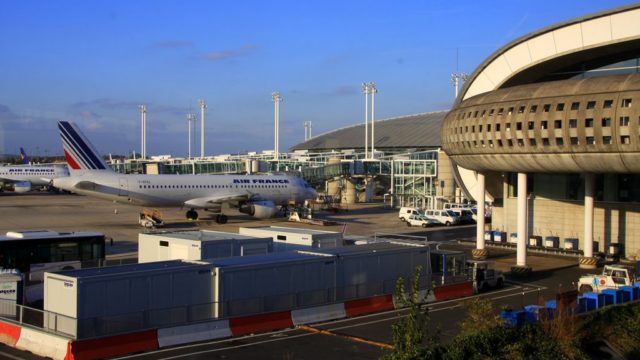Cancelan expansión del aeropuerto París-Charles de Gaulle por preocupaciones ambientales