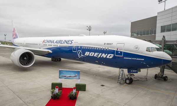 Boeing y China Airlines celebran entrega de 777 con imagen compartida