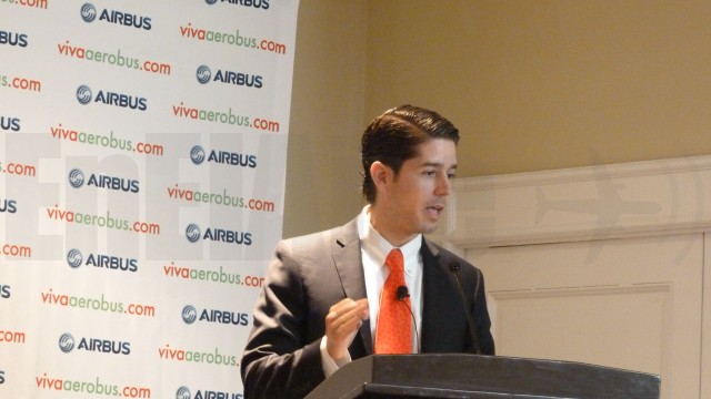 Juan Carlos Zuazua, CEO de Viva Aerobus, comenta el gran reto de cómo mejorar el servicio al cliente ofreciendo las tarifas más bajas del mercado