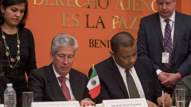 Declaración conjunta del Secretario Kerry y Secretario Foxx del inicio del nuevo acuerdo de aviación entre México y Estados Unidos