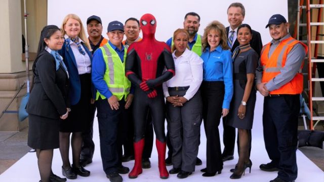 United Airlines presenta vídeo de seguridad con Spider-Man