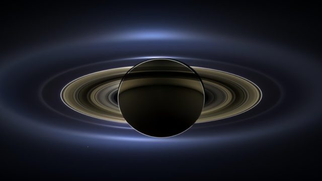 Cassini se desintegra en atmósfera de Saturno tras odisea de 13 años