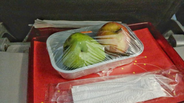 Pera y manzana, menú vegetariano