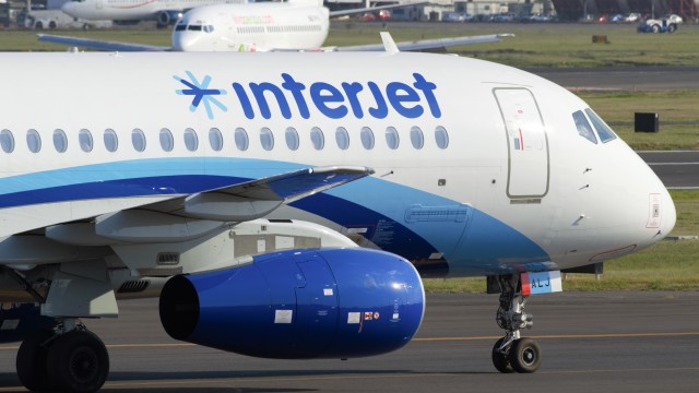 Inauguración del vuelo México-Dallas de Interjet