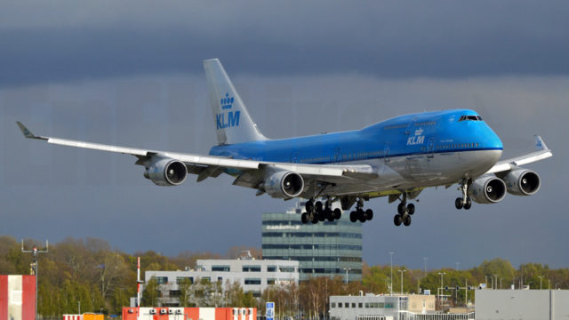 KLM retira su Boeing 747-400 más antiguo