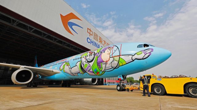 China Eastern presenta A330 con imagen de Toy Story