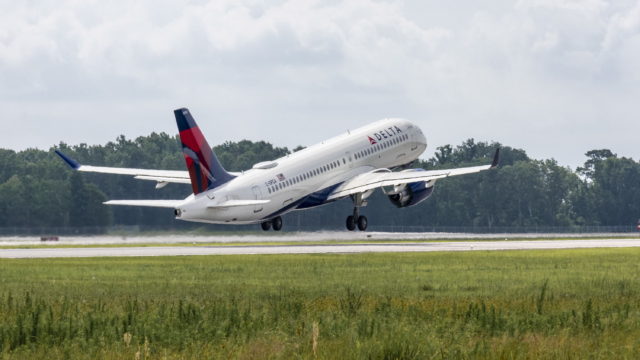 Airbus entrega el primer A220 construido en Estados Unidos a Delta Air Lines