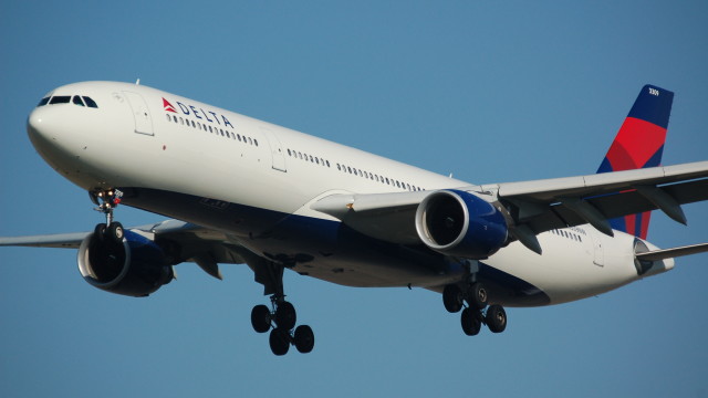 Delta escala al segundo lugar como la aerolínea más grande de los EE.UU.