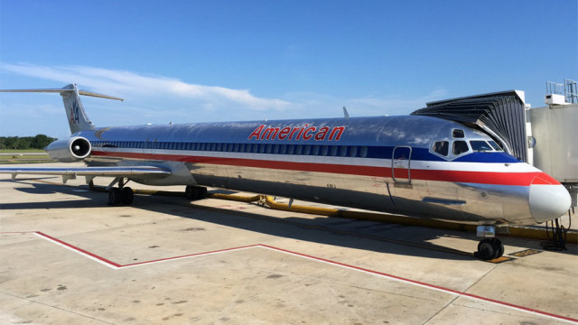 En locación y a bordo: American retira 20 MD-80s en un día histórico