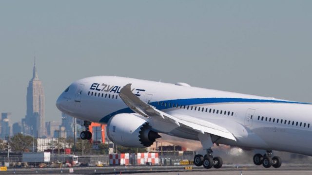 Conflicto israelí provoca cancelaciones de vuelos y cambios de rutas