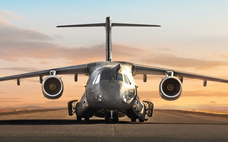Embraer presenta el KC-390 Millennium demostrador con nueva imagen