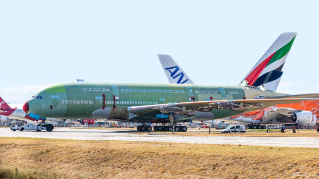 Captan al último Airbus A380 en ser producido en Toulouse