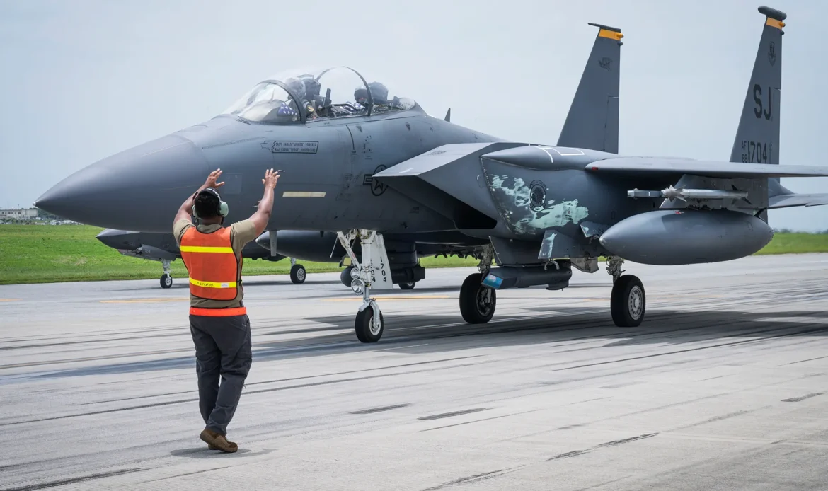 Tres cazas F-15E estadounidenses fueron derribados en Kuwait en un incidente de fuego amigo