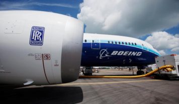 Boeing suspende entregas del B787 debido a un error de análisis