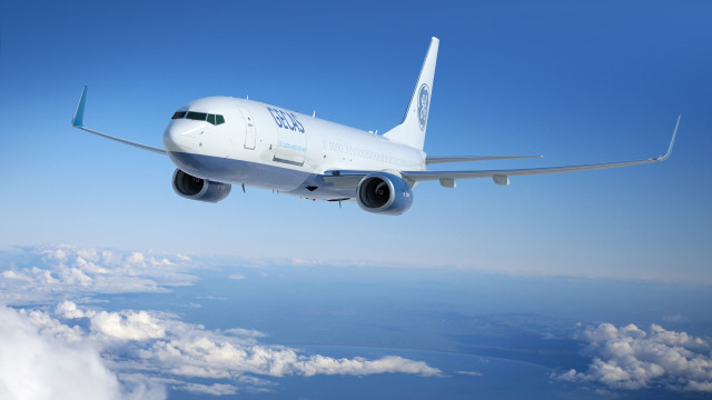 Boeing introduce la conversión de carga para el 737-800