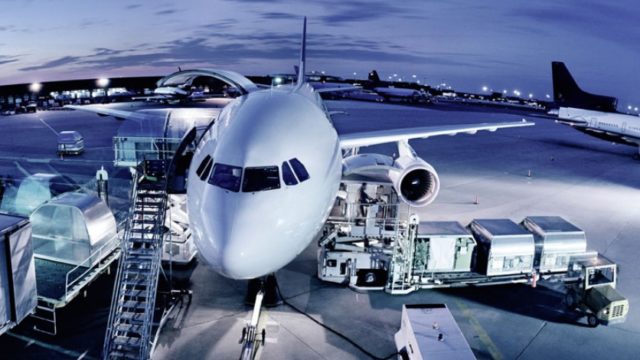 Crecimiento de doble dígito en demanda mundial de carga aérea para el mes de julio: IATA