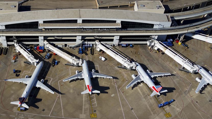 Aeropuerto de Dallas Fort Worth realizará construcción para operaciones más eficientes